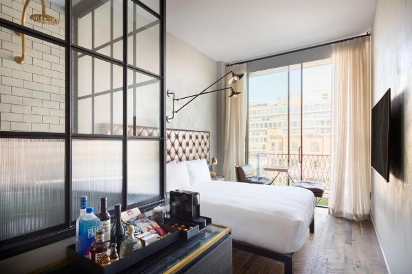 Arlo Williamsburg image 13