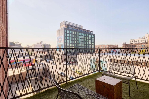 Arlo Williamsburg image 22